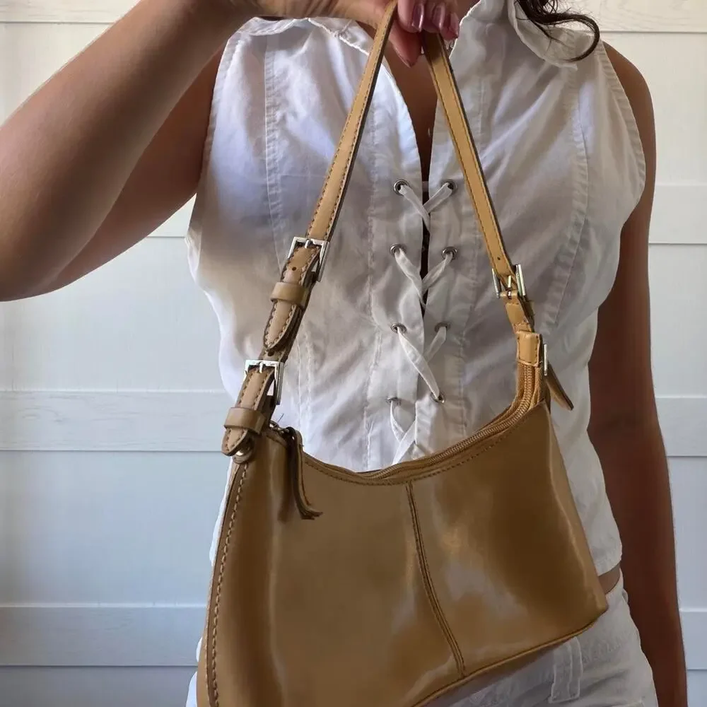 Y2k nine west camel baguette
